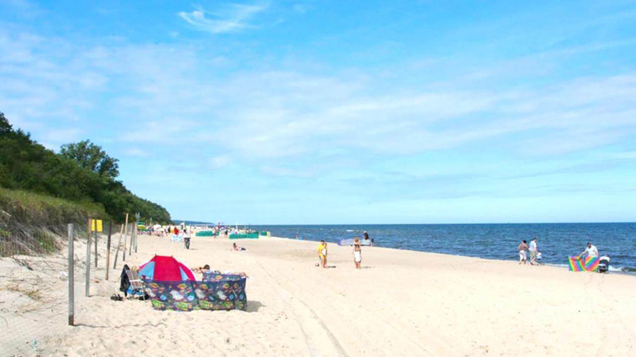 Baltic Park Grandinn By The Beach, Przy Plazy Pustkowo Exterior photo